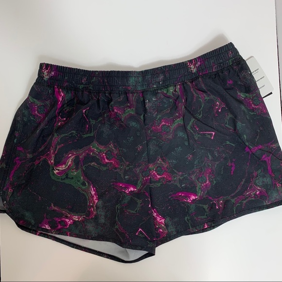 Women’s Leggings and Shorts  Bundle Size L - Picture 5 of 7